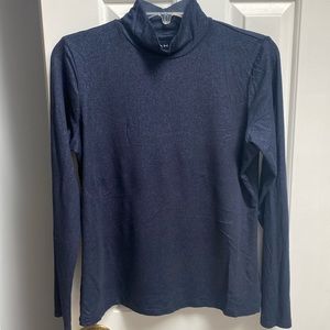 Women’s Tahari turtle neck t shirt